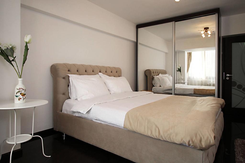 Bliss Residence - Boulevard Bukares Bagian luar foto